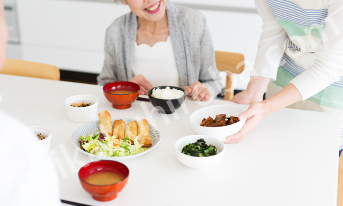 介護食士