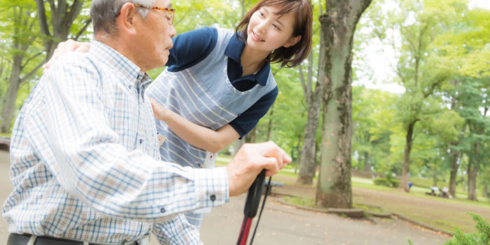 介護の現場で働く登録販売者